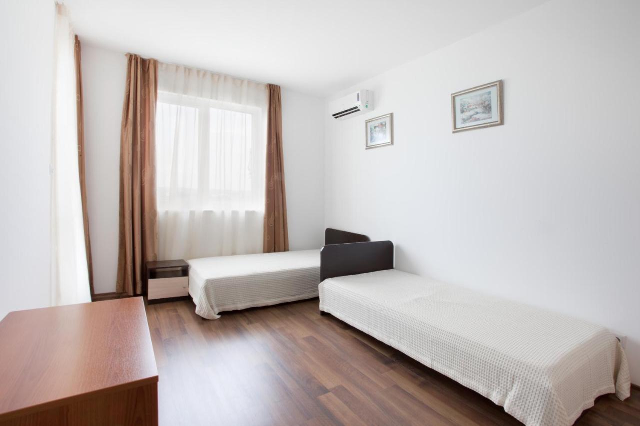 Vilmar Aparthotel Pomorie Exterior photo
